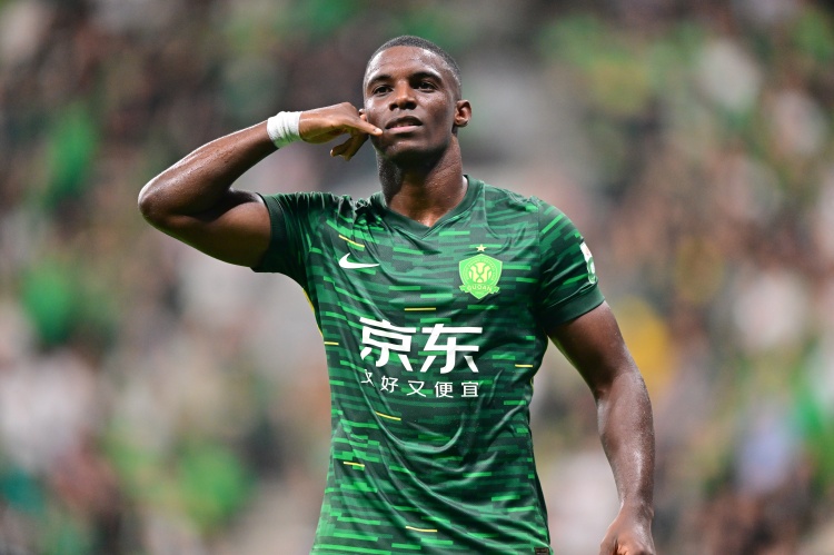 英雄联盟总决赛-记者：国安队今天十点启程赴海口冬训，斯帕吉奇、法比奥随队出发